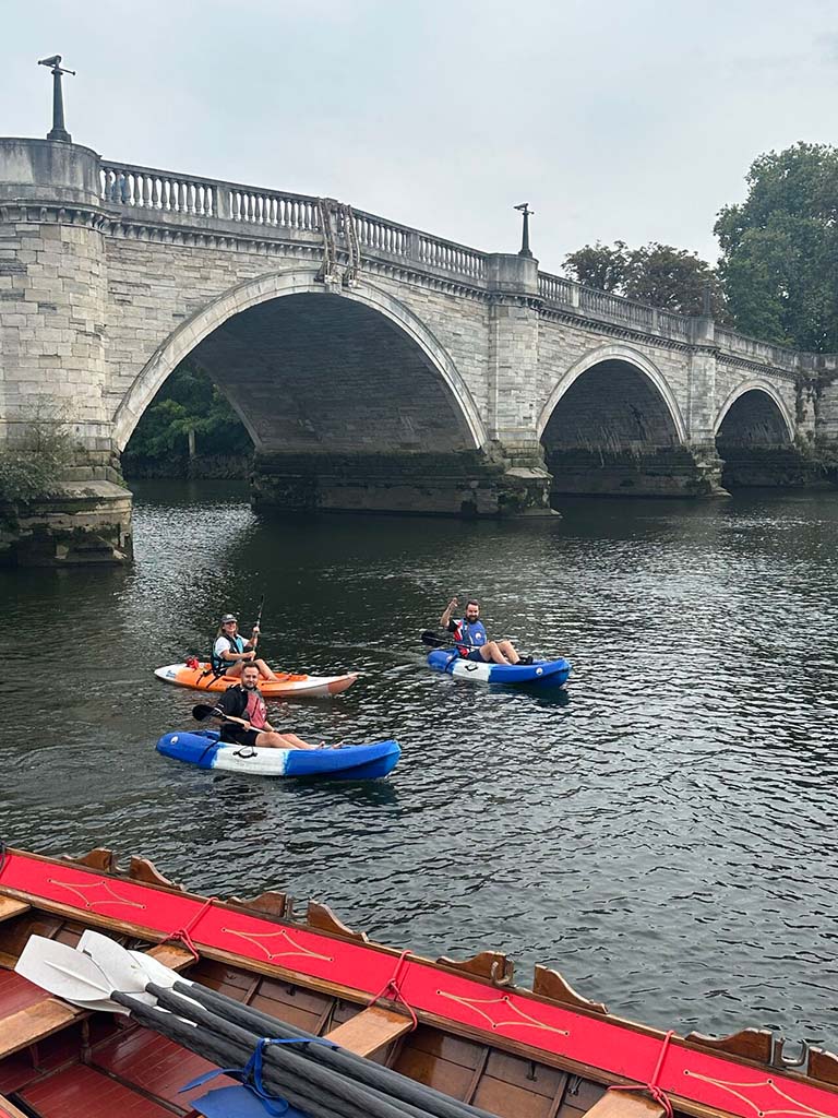 team-kayaking-edit